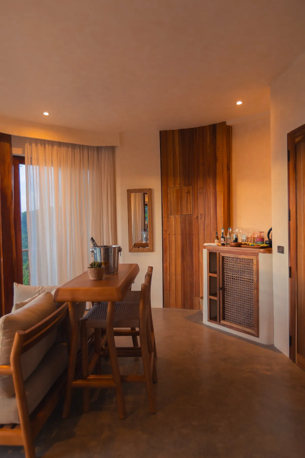 Premier Suite at Atalaya Resort, El Nido